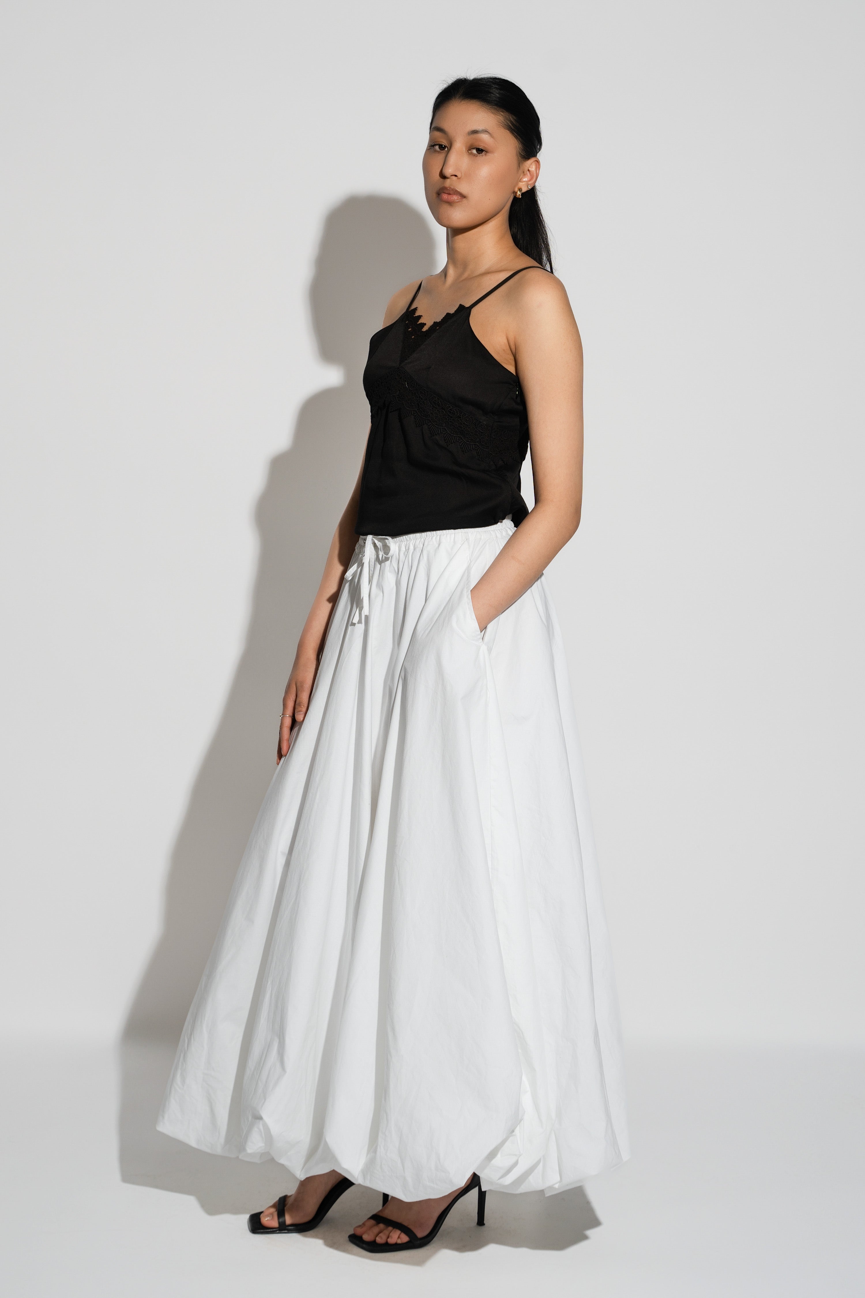 Balloon Skirt White